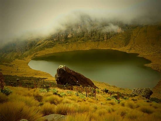 6 Days Chogoria Route - Narumoru Route 
